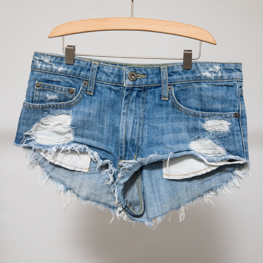 GORGEOUS Carmar Medium Wash Denim Shorts